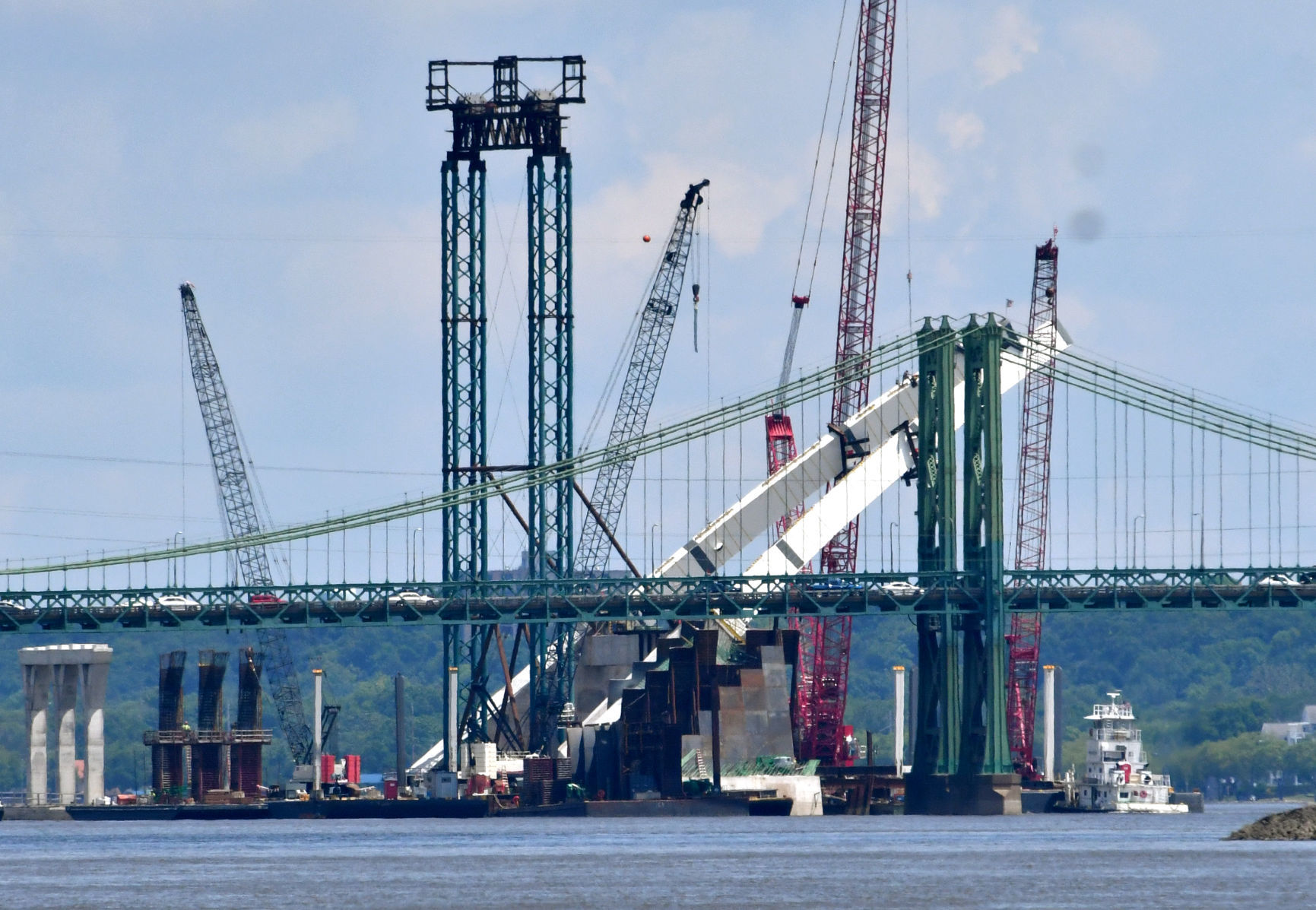 Construction on the new Interstate 74 bridge update.